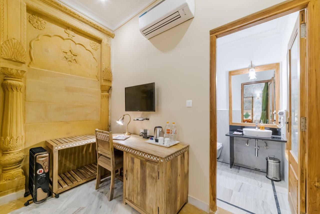 Hotel Jasmin Home ไจซัลเมอร์ ภายนอก รูปภาพ